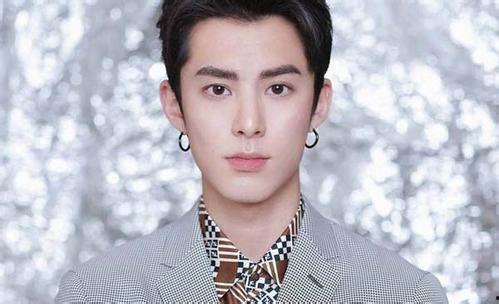 娱乐圈吃瓜王鹤棣沈月,吃瓜群众热议恋情  第1张